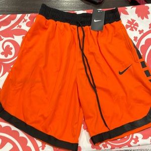 Nike Boy’s Elite Striped Dry Fit Basketball shorts